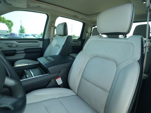 Used 2024 RAM 1500 Limited AWD/4WD image 42