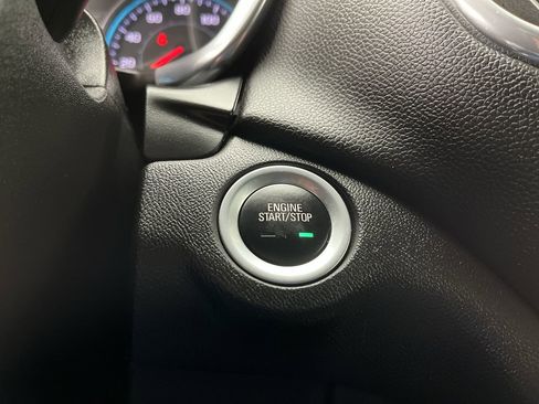 Certified 2020 Chevrolet Equinox LT AWD/4WD image 20
