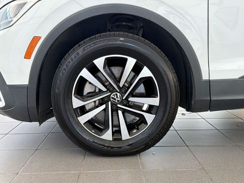 Certified 2024 Volkswagen Tiguan S FWD image 12