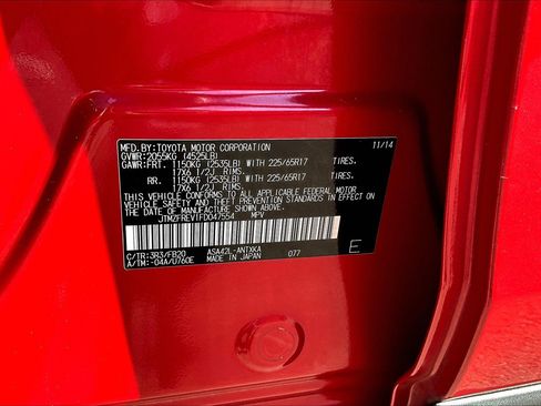 Used 2015 Toyota RAV4 LE image 31