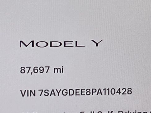 Used 2023 Tesla Model Y Long Range AWD/4WD image 8
