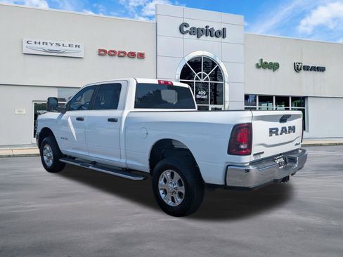 Used 2025 RAM 2500 Big Horn AWD/4WD image 5