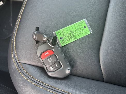 New 2025 Jeep Wrangler Sahara image 33