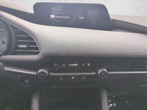 Used 2021 MAZDA MAZDA3 s image 14