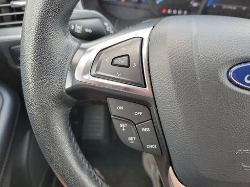 Used 2024 Ford Edge SEL AWD/4WD image 22