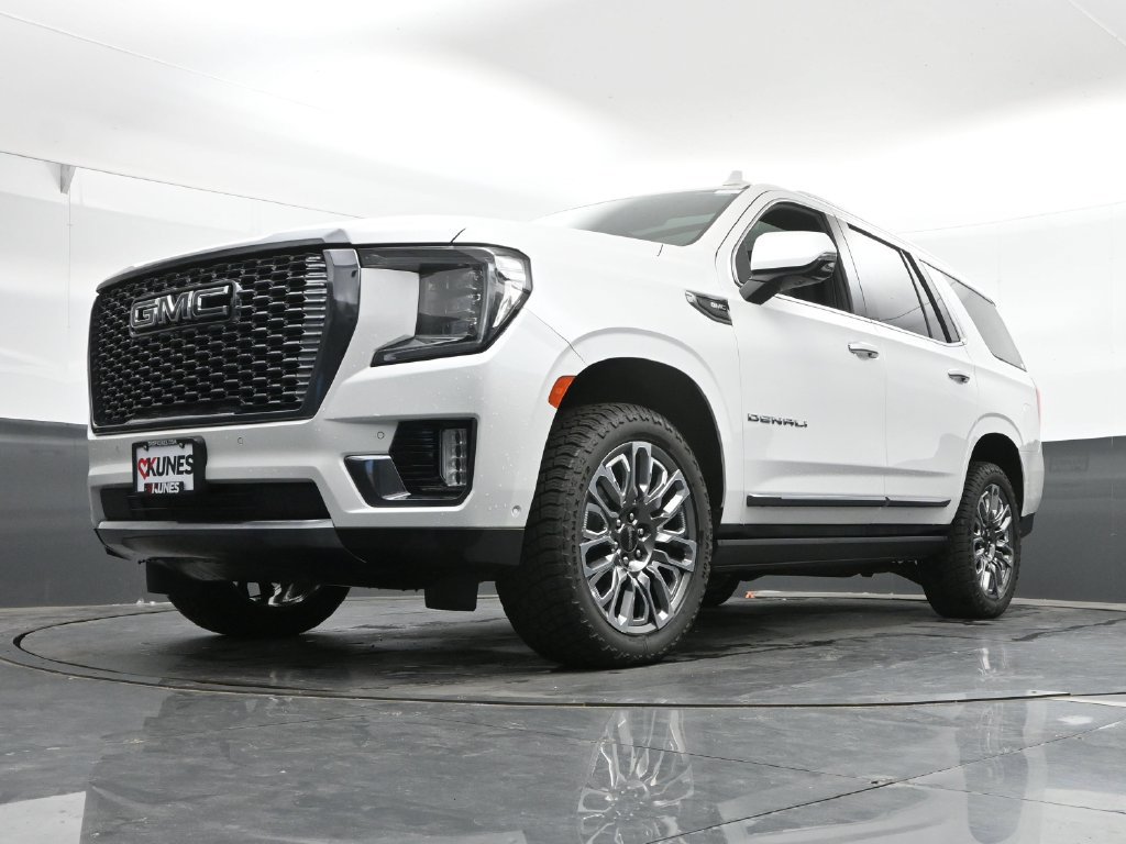 Used 2023 GMC Yukon Denali Ultimate AWD/4WD image 46