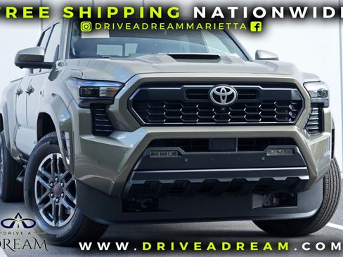 Used 2024 Toyota Tacoma TRD Sport w/ TRD Sport Premium Package RWD image 2