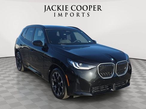 Used 2025 BMW X3 xDrive30i w/ Premium Package AWD/4WD image 3