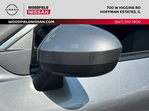 Certified 2026 Nissan Rogue SV AWD/4WD image 9