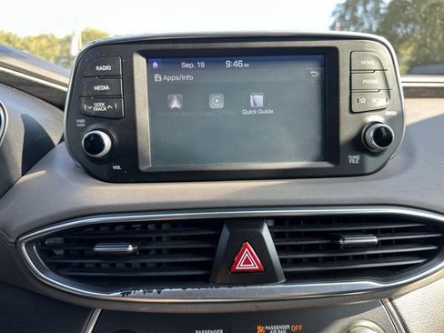 Used 2019 Hyundai Santa Fe SE image 28