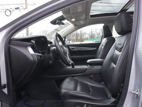 Used 2018 Cadillac XT5 Premium Luxury image 33
