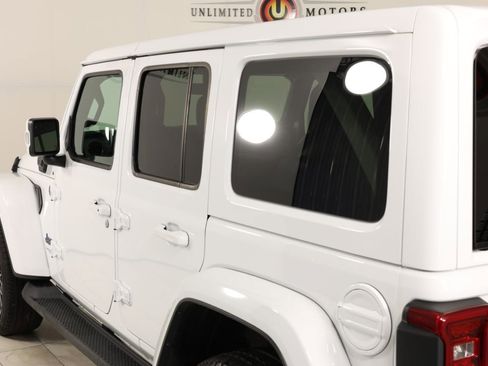Used 2022 Jeep Wrangler Unlimited Sahara image 49