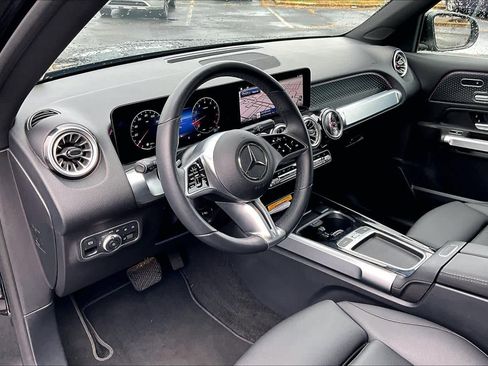 Certified 2025 Mercedes-Benz GLB 250 GLB 250 image 18
