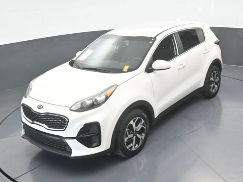 Used 2022 Kia Sportage LX image 39