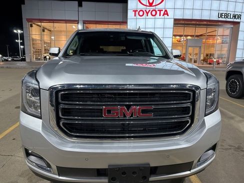 Used 2017 GMC Yukon XL SLT image 14