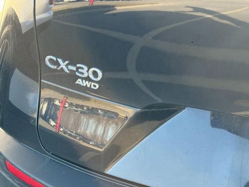 Used 2025 MAZDA CX-30 AWD 2.5 S w/ Preferred Package image 13
