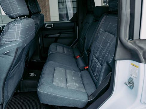 Used 2024 Ford Bronco Heritage Edition image 16