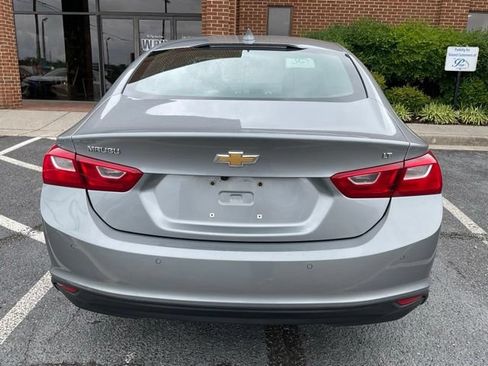 Used 2024 Chevrolet Malibu LT FWD image 4