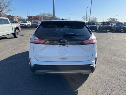 Used 2024 Ford Edge SEL w/ Convenience Package