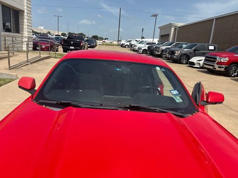 Used 2017 Ford Mustang Premium RWD image 6
