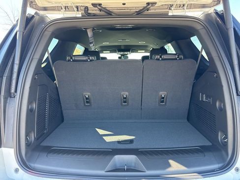 New 2026 GMC Yukon Elevation image 36