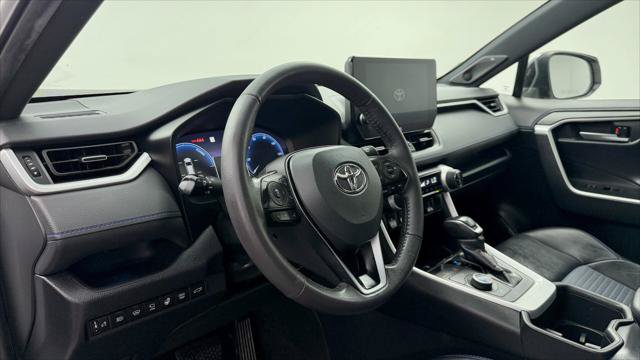 Used 2024 Toyota RAV4 XSE w/ Advanced Technology Package AWD/4WD image 25
