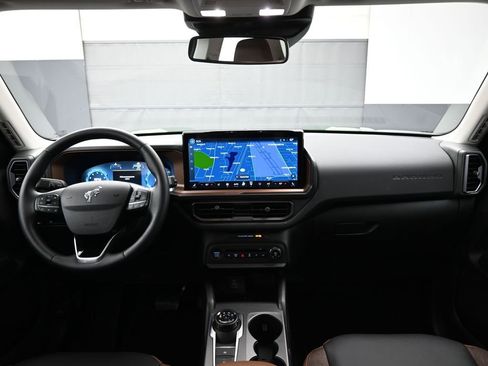 Certified 2025 Ford Bronco Sport Outer Banks w/ Outer Banks Tech Package+ image 25