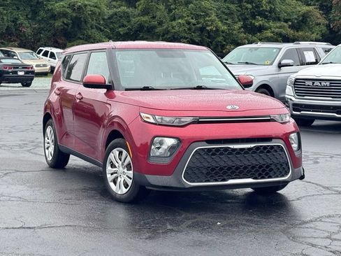 Used 2020 Kia Soul LX FWD image 1