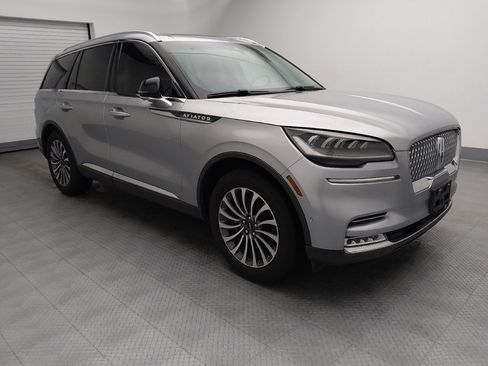 Used 2020 Lincoln Aviator Reserve w/ Equipment Group 201A AWD/4WD image 11