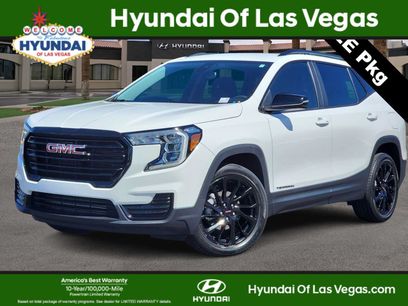 Used 2024 GMC Terrain SLE w/ Driver Convenience Package
