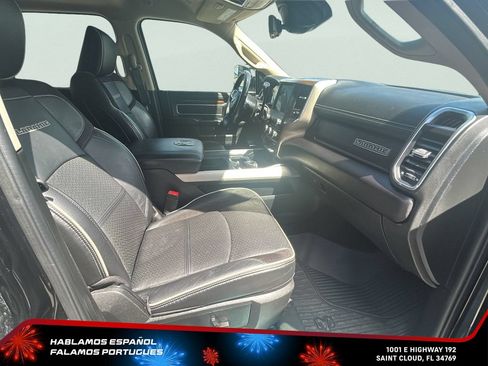 Used 2022 RAM 3500 Laramie RWD image 12