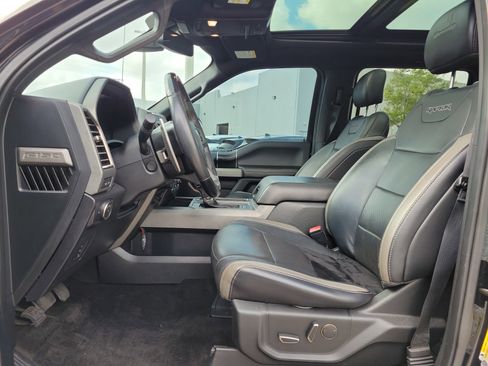 Used 2018 Ford F150 Raptor w/ Equipment Group 802A Luxury AWD/4WD image 17