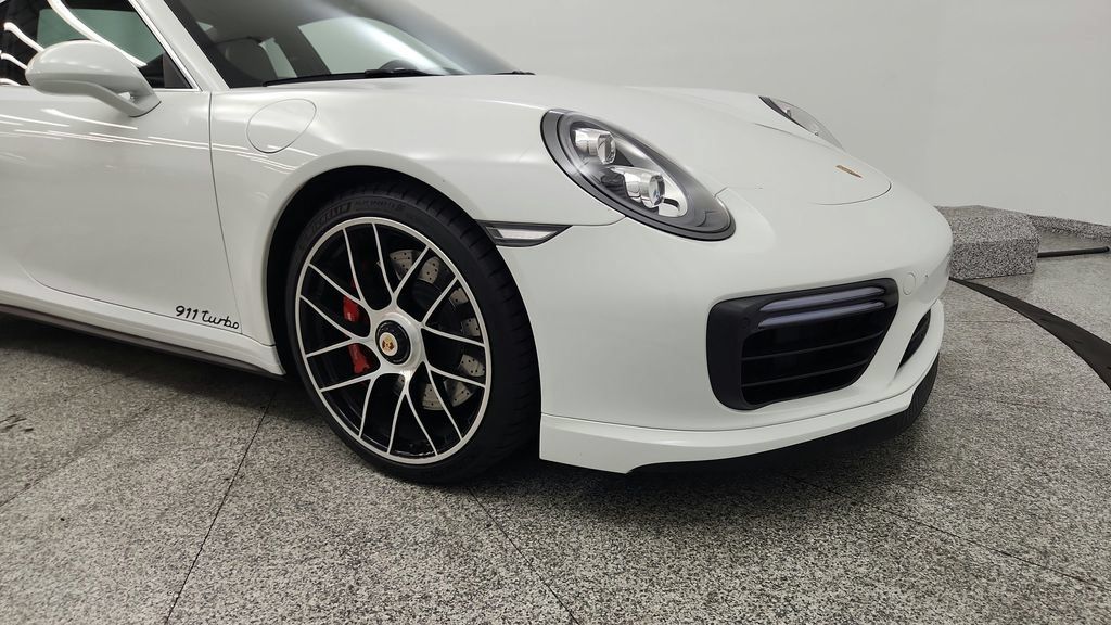 Used 2019 Porsche 911 Turbo AWD/4WD image 25
