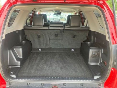 Used 2022 Toyota 4Runner SR5 Premium AWD/4WD image 26