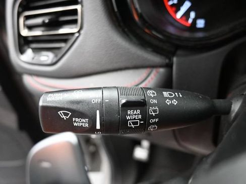 Used 2024 Dodge Durango GT AWD/4WD image 32