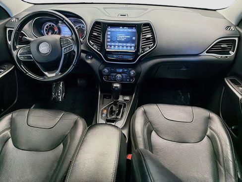 Used 2020 Jeep Cherokee Limited FWD image 12