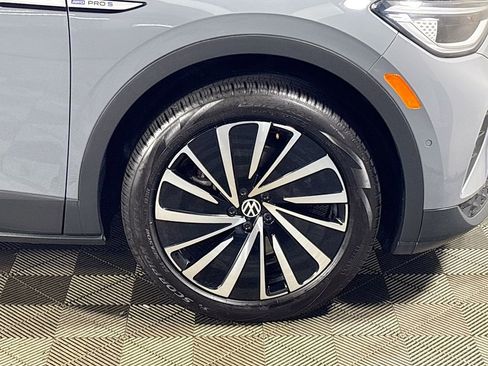 Certified 2023 Volkswagen ID.4 Pro S Plus AWD/4WD image 24