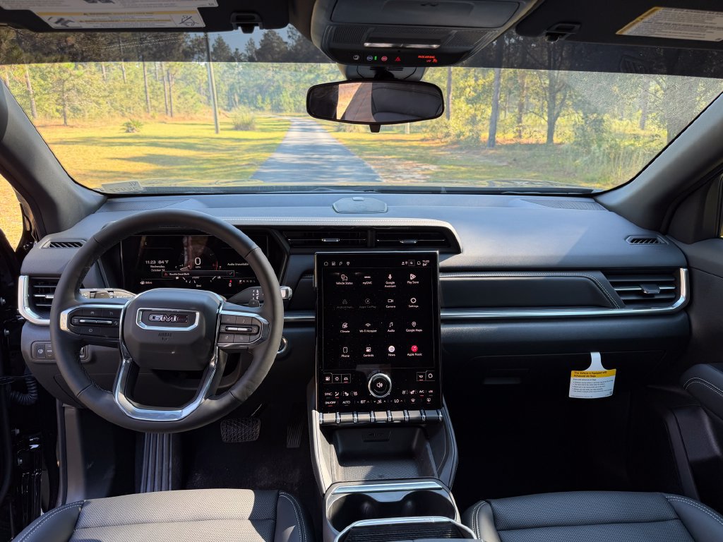 New 2027 GMC Terrain Elevation w/ Elevation Premium Package FWD image 14