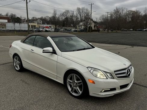 Used 2011 Mercedes-Benz E 350 Cabriolet image 3
