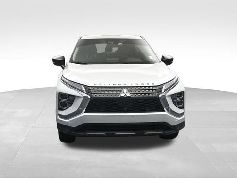 Used 2024 Mitsubishi Eclipse Cross LE AWD/4WD image 8