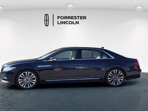 Used 2020 Lincoln Continental Reserve w/ Luxury Package image 6