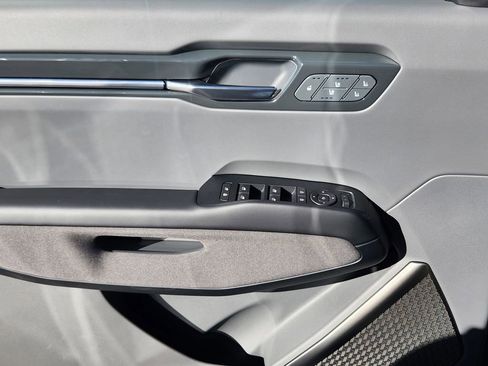 New 2026 Kia EV9 Land w/ Nightfall Edition Package image 6