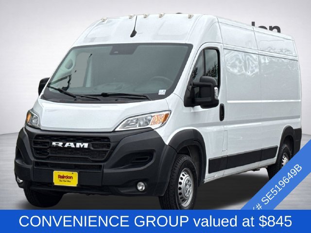 Used 2025 RAM ProMaster 2500 w/ Convenience Group FWD image 2