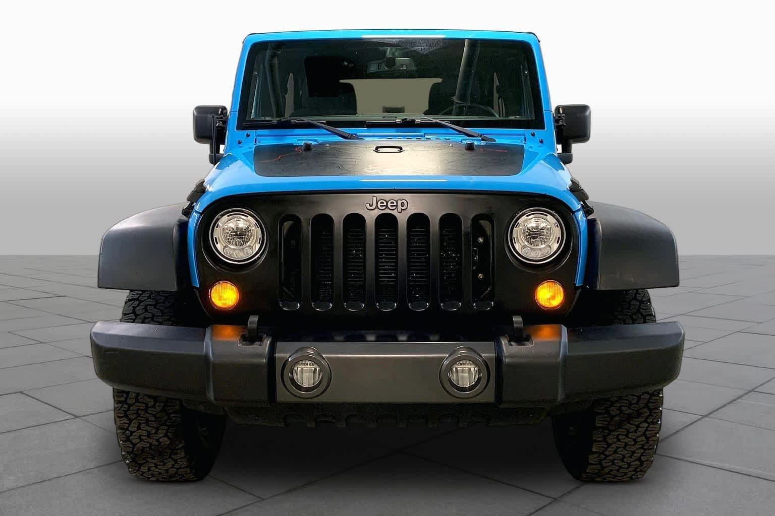 Used 2017 Jeep Wrangler Unlimited Sport AWD/4WD image 3