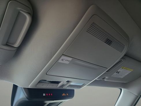 New 2026 MAZDA CX-50 AWD 2.5 Hybrid w/ Premium Pkg image 22