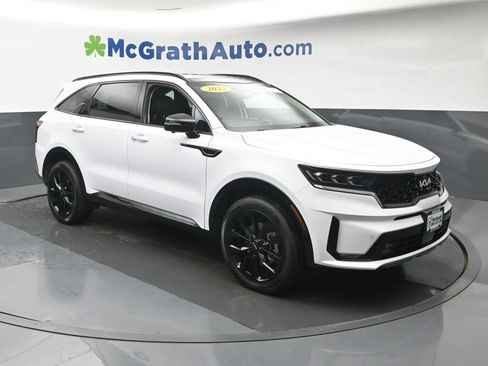 Used 2023 Kia Sorento SX AWD/4WD image 2