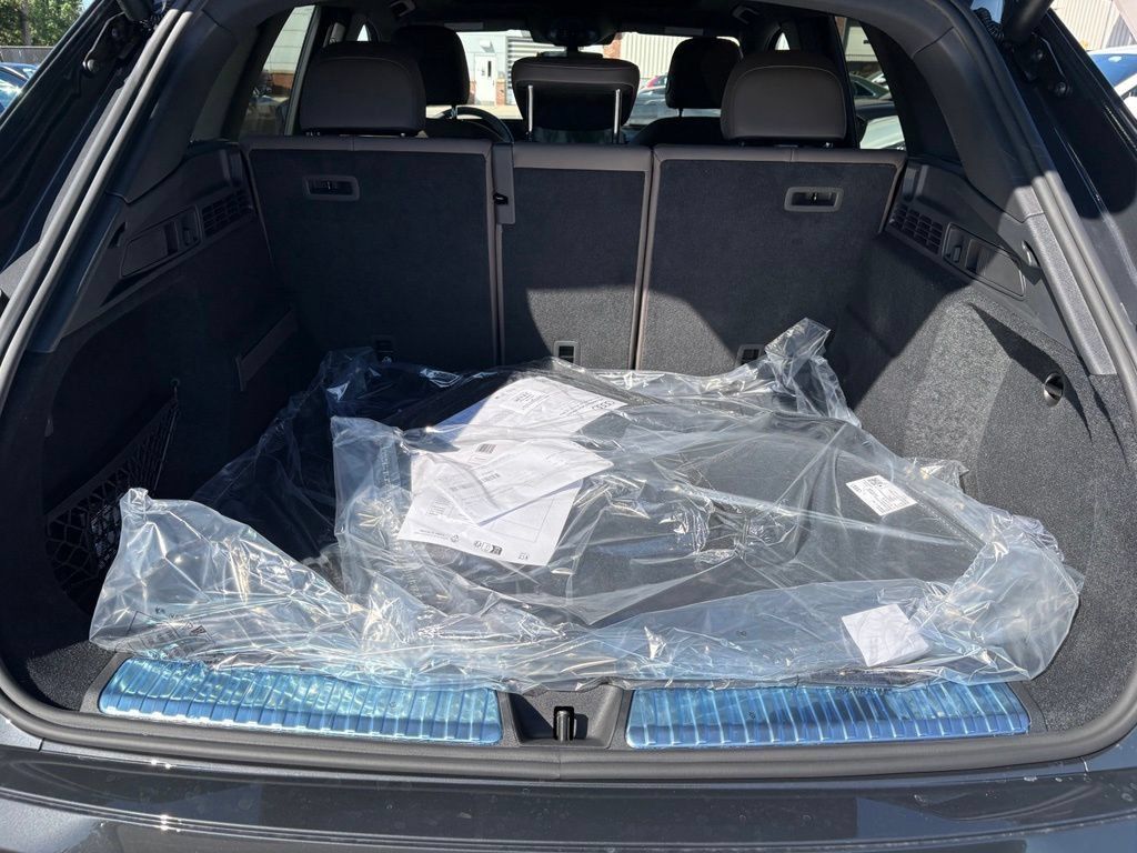 New 2026 Audi Q5 Premium AWD/4WD image 16