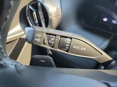 Used 2026 Chevrolet Equinox LT w/ Convenience Package II image 16