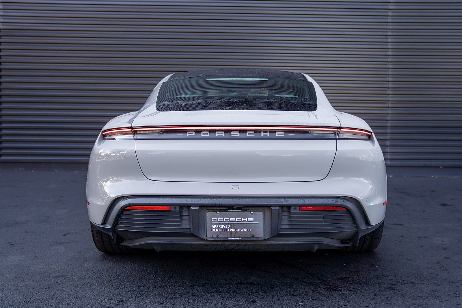 Used 2023 Porsche Taycan RWD image 30
