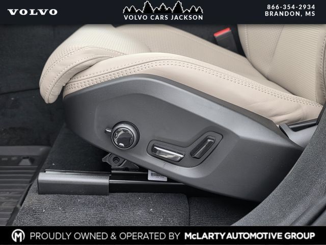 New 2026 Volvo XC90 B5 Ultra w/ Protection Package Premier AWD/4WD image 11